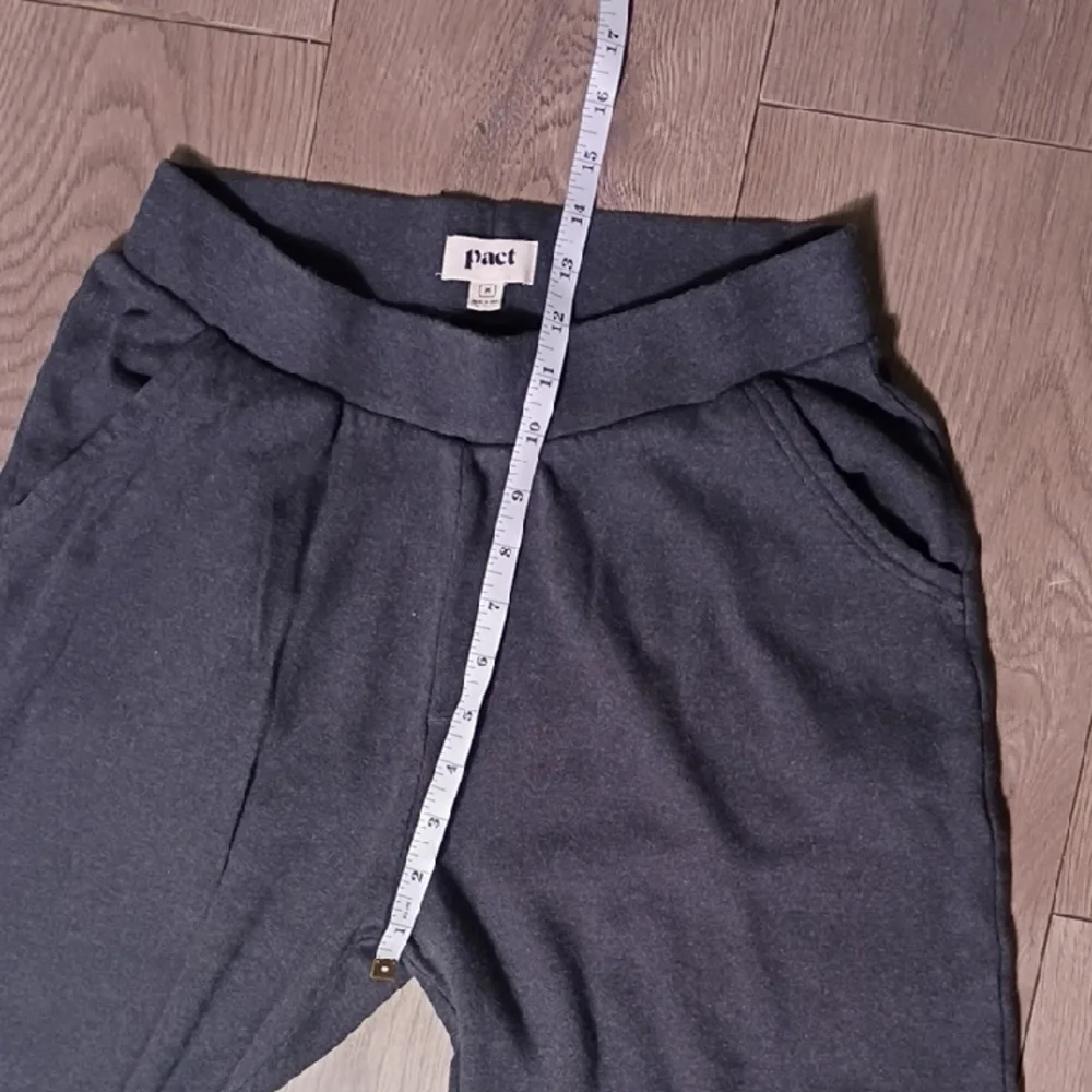 Pact Grey Ankle Pants 100% Organic Cotton‎